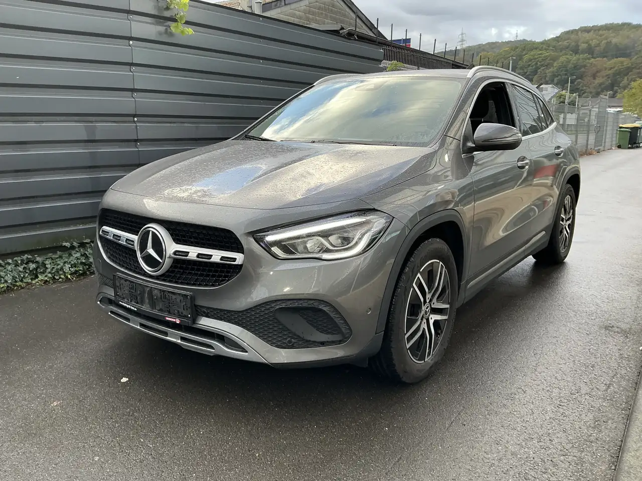 Mercedes-Benz GLA 200