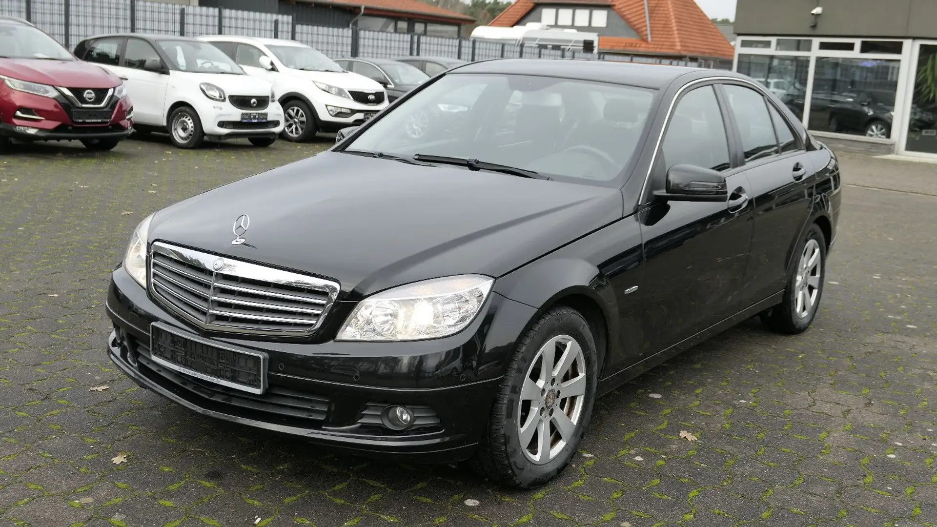 Mercedes-Benz C 180 C Limousine CGI BlueEfficiency/Sitzheizung Schwarz - 1