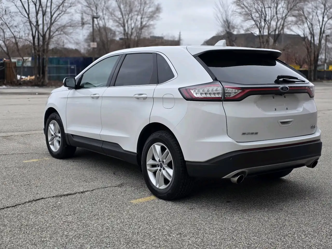 Ford Edge снимка Ford Edge