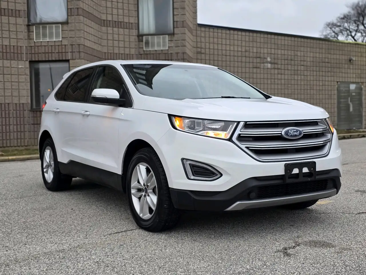 2016 Ford Edge
