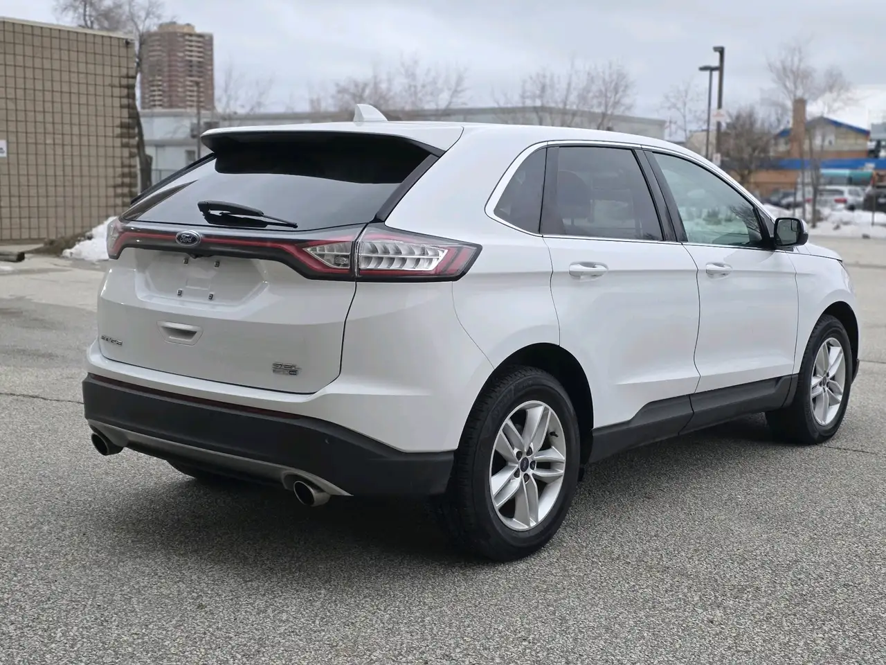 Ford Edge снимка Ford Edge