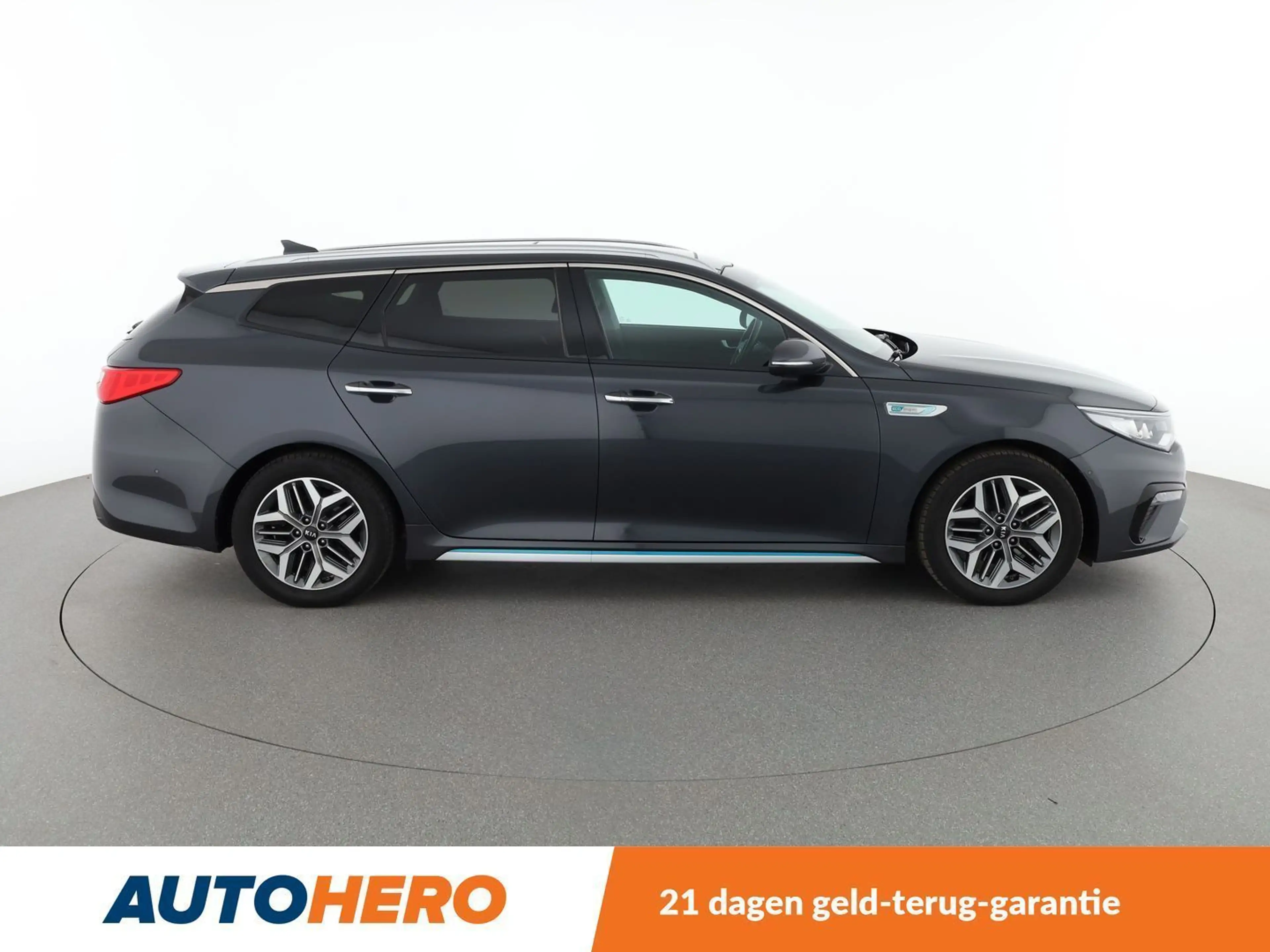 Kia Optima 2.0 Hybrid Spirit — photo 7