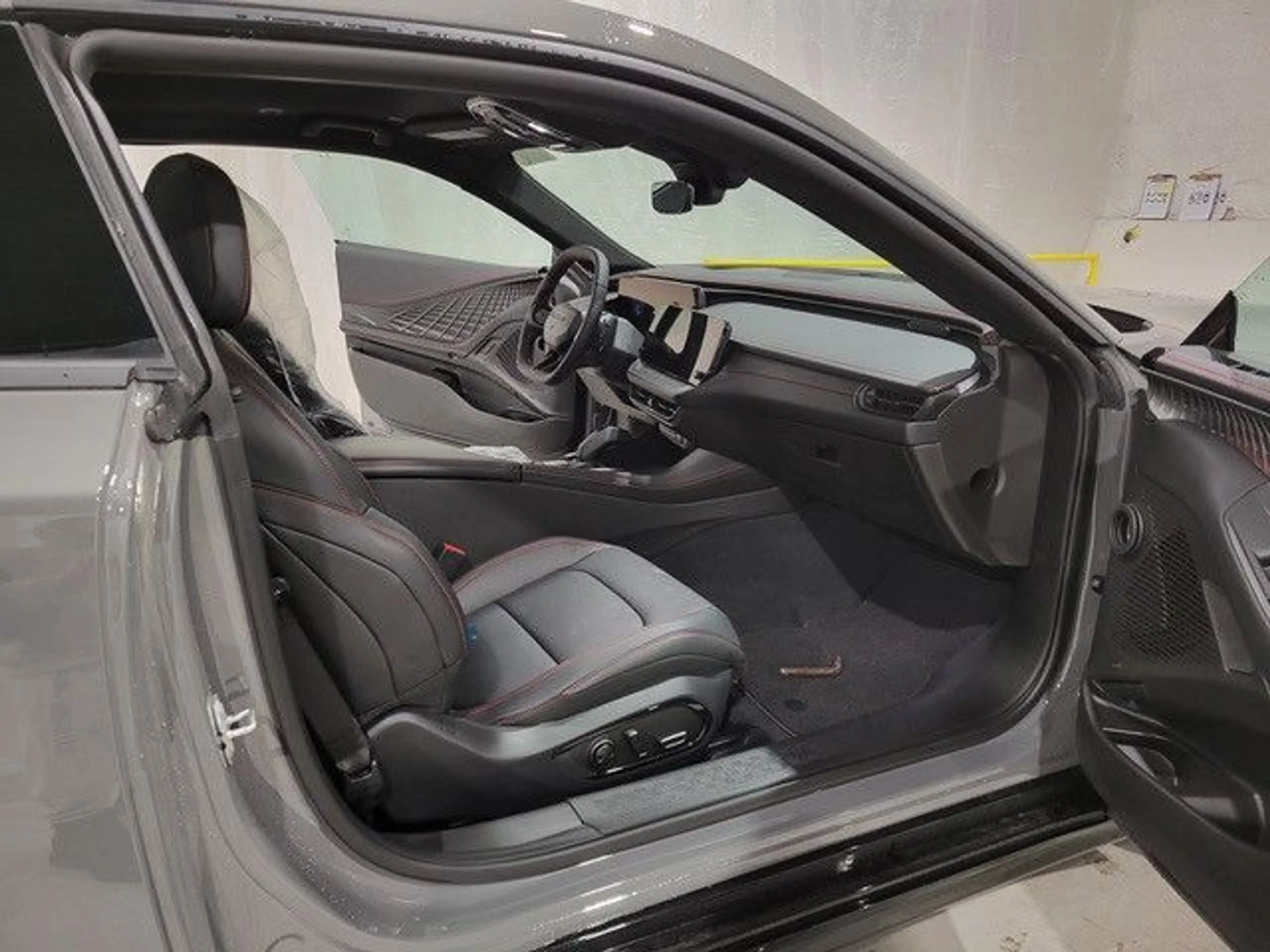 Dodge Charger 2026 Charger Scat Pack Plus 3.0 AWD — photo 2