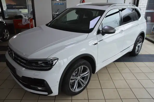 Volkswagen Tiguan Allspace R line 4Motion Leder Pano HUD 360 AHK Virtual