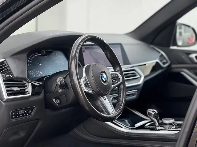 BMW X5 xDrive30d Aut.|M-PERFORMANCE|LUFT|AHK|PANO Ansicht 8