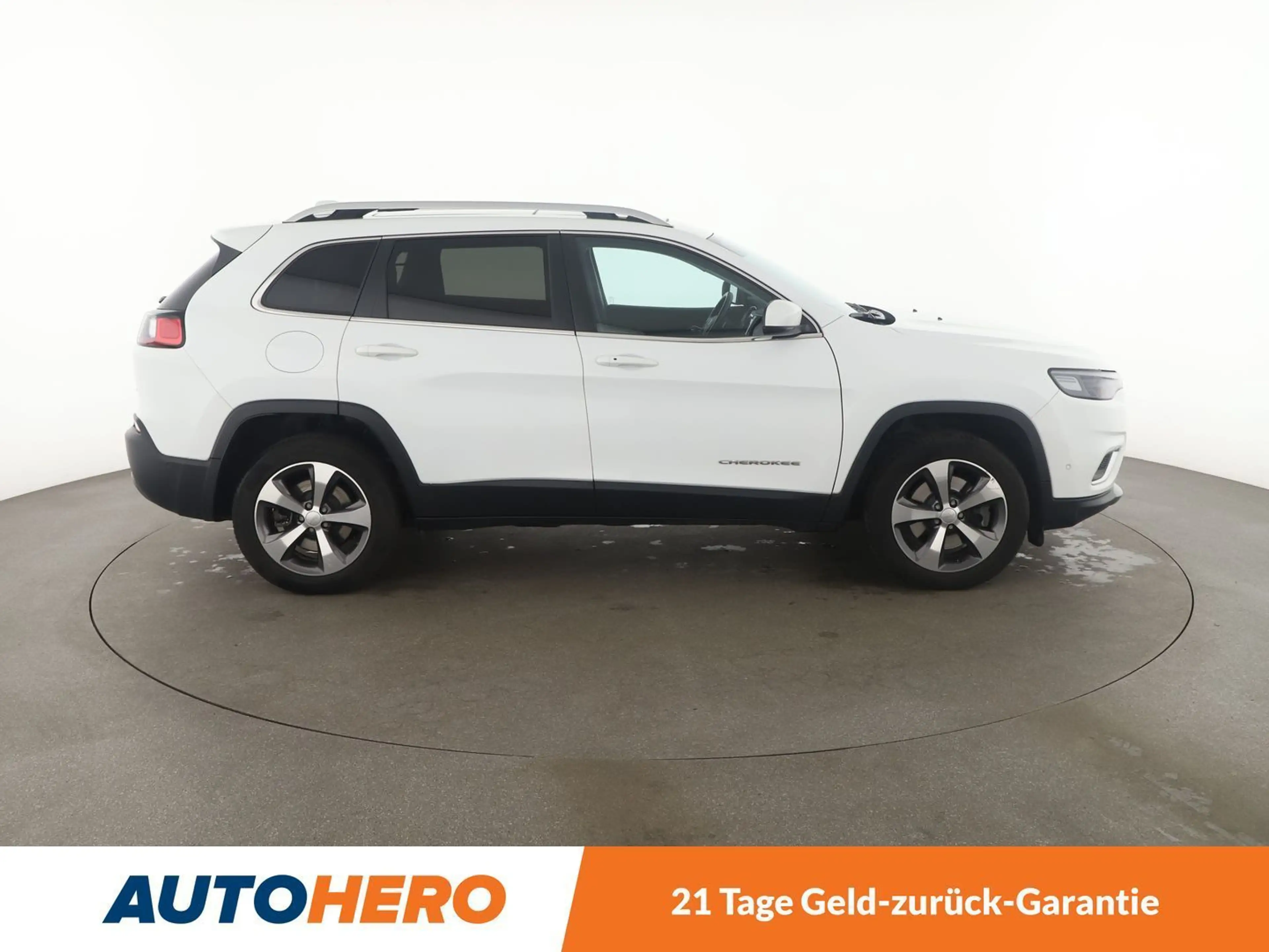 Jeep Cherokee 2.2 M-Jet Limited 4x4 Aut*NAVI*XENON*ACC*CAM*AHK* — photo 7