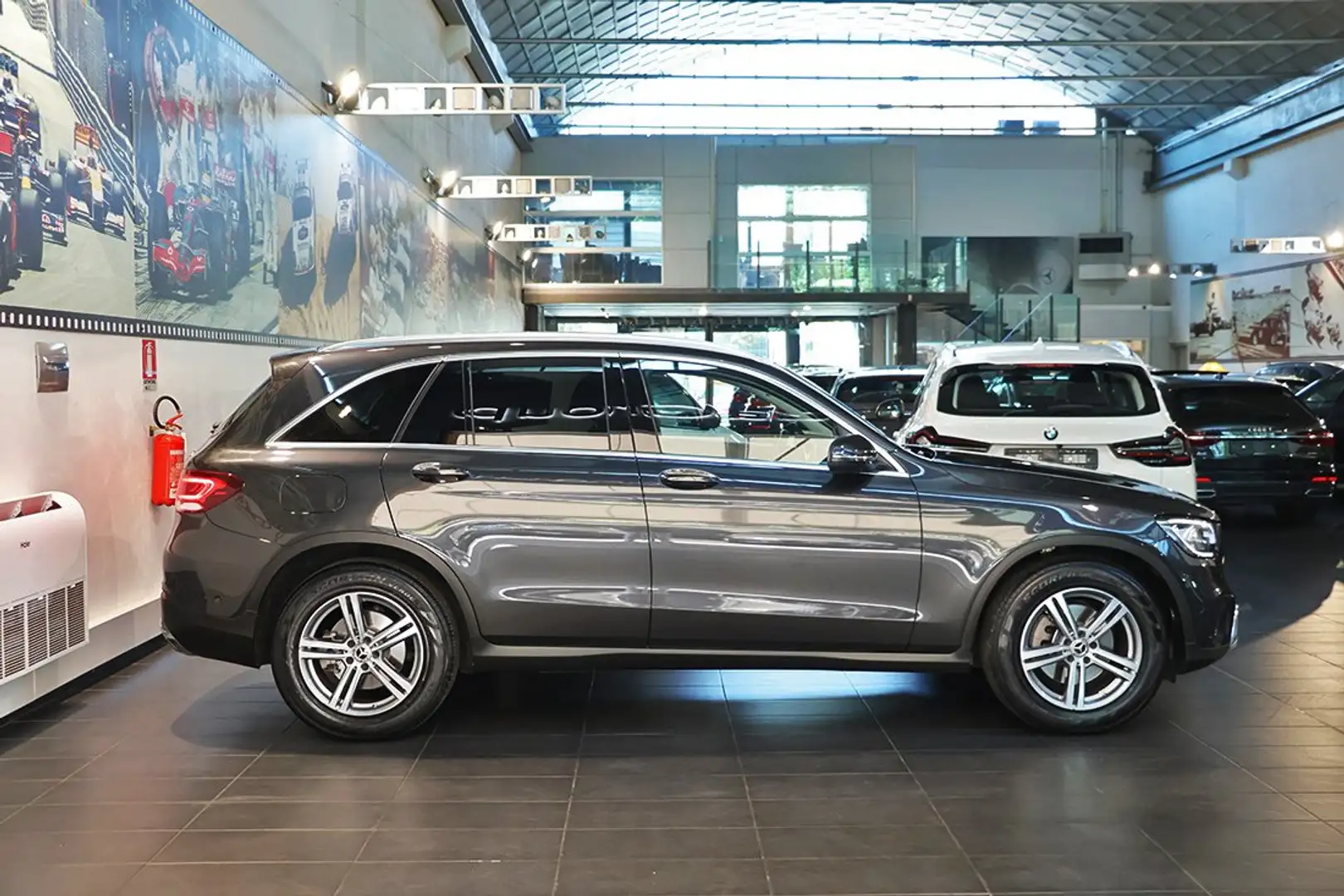 Mercedes-Benz GLC 200 Mild Hybrid 4Matic Sport - ADAS/360°/VIRTUAL Grigio - 2