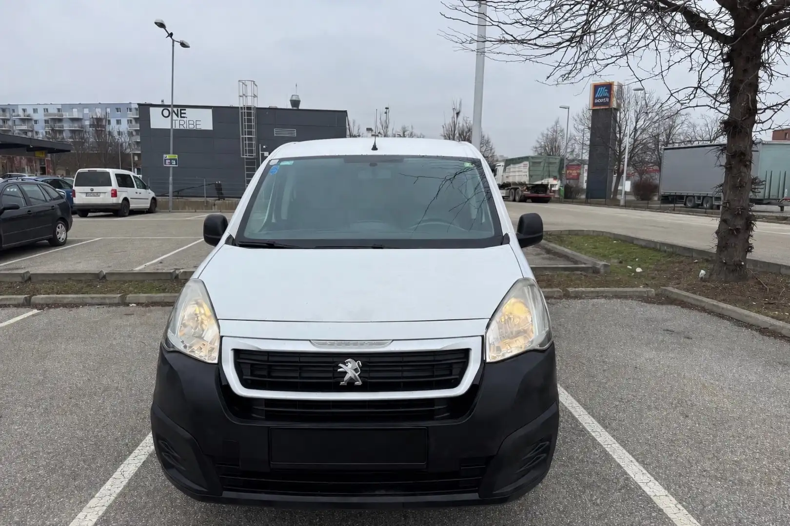 Peugeot Partner 1.6 BlueHDi 75 L1 FAP Komfort Plus - 2