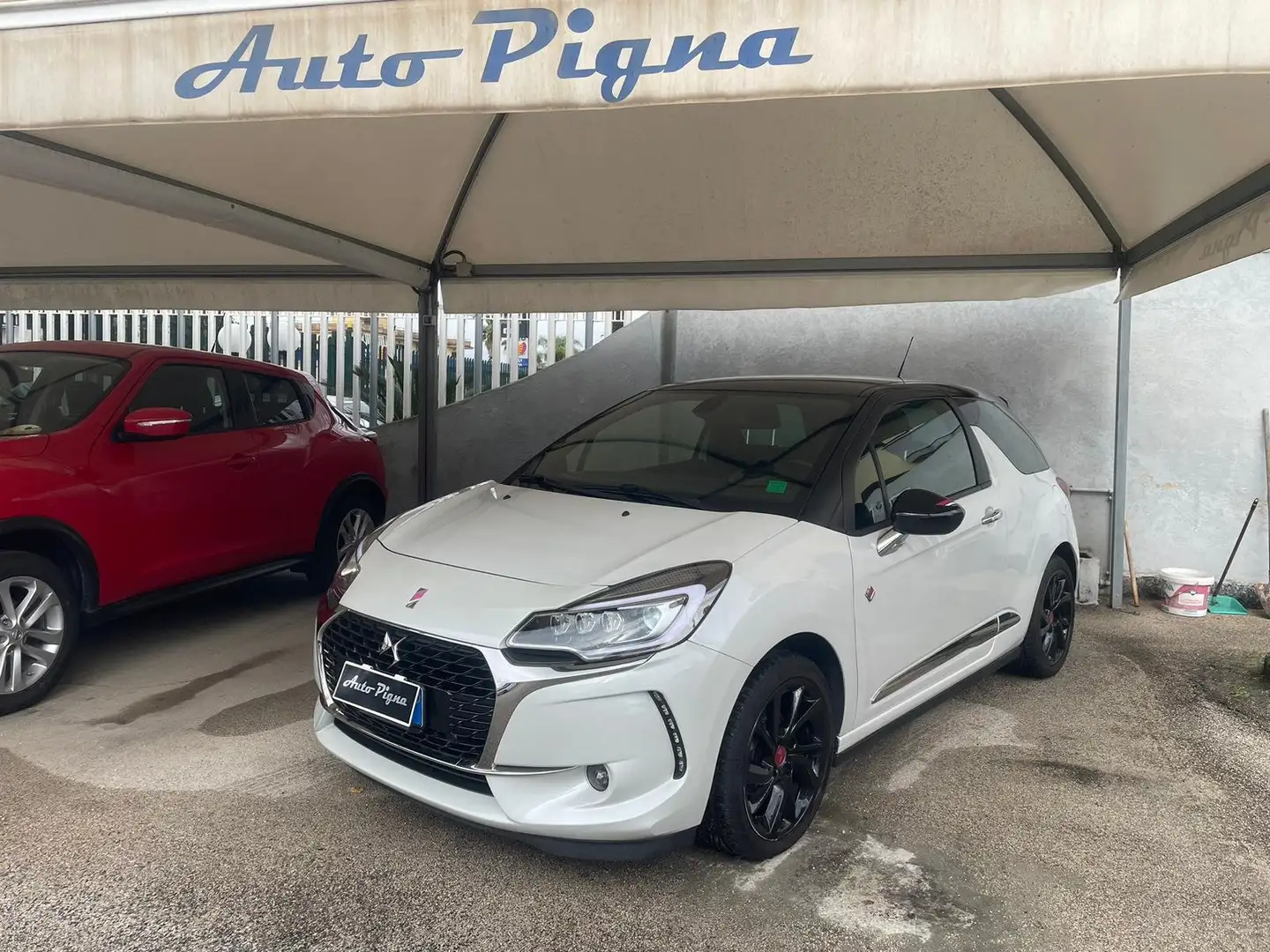DS Automobiles DS 3 DS3 1.2 PureTech 110CV AUT. Performance line Blanc - 1