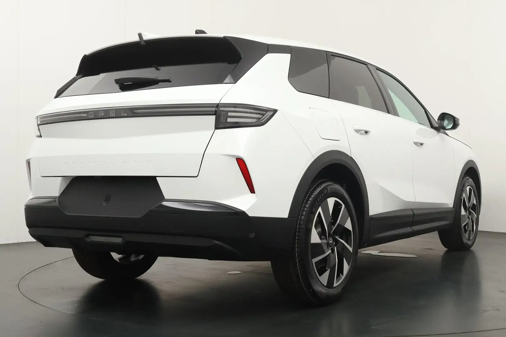 Opel Grandland 1.2 Turbo Hybrid GS Full Map Navigatie | Matrix LE Wit - 2