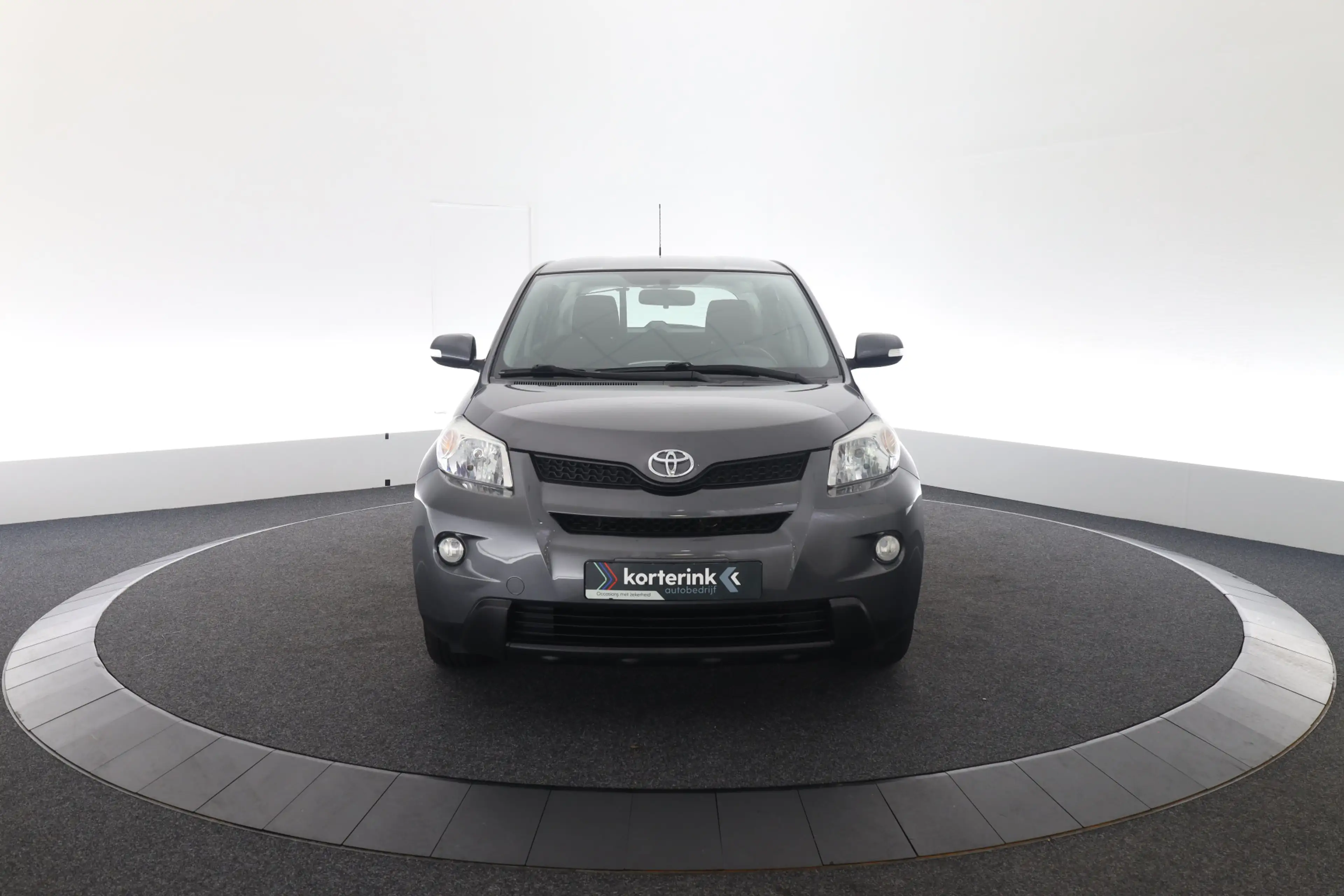 Toyota Urban Cruiser 1.3 VVT-i Aspiration — photo 6