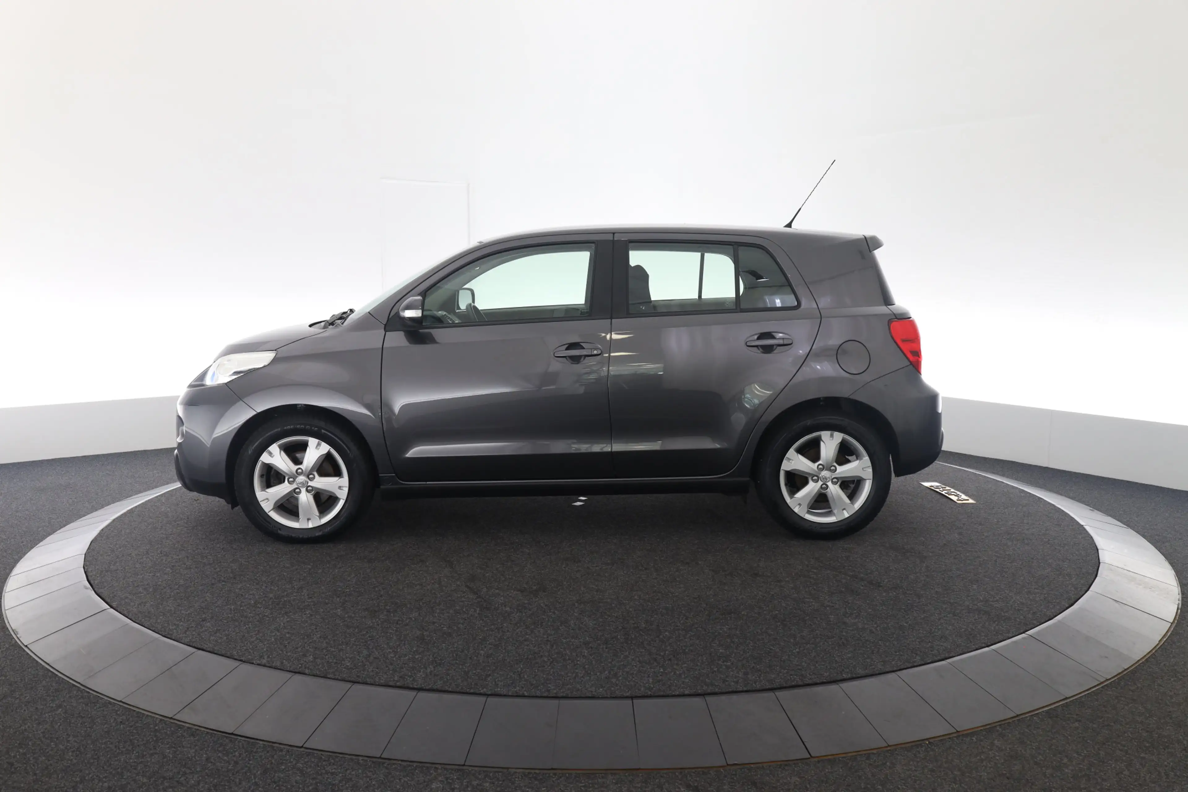 Toyota Urban Cruiser 1.3 VVT-i Aspiration — photo 5