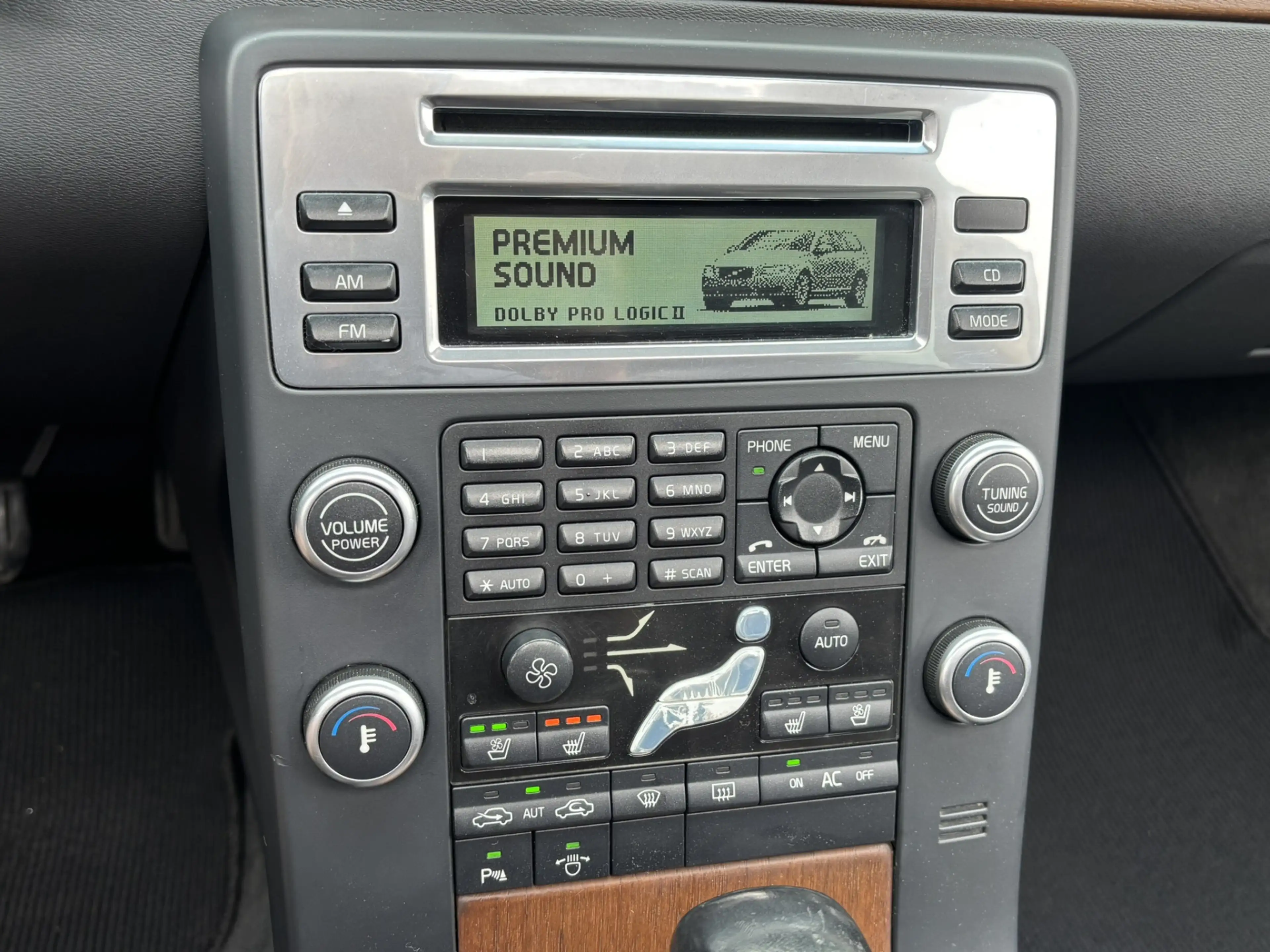 Volvo V70 3.2 AWD Summum Schuifdak Premium Sound Family — photo 10