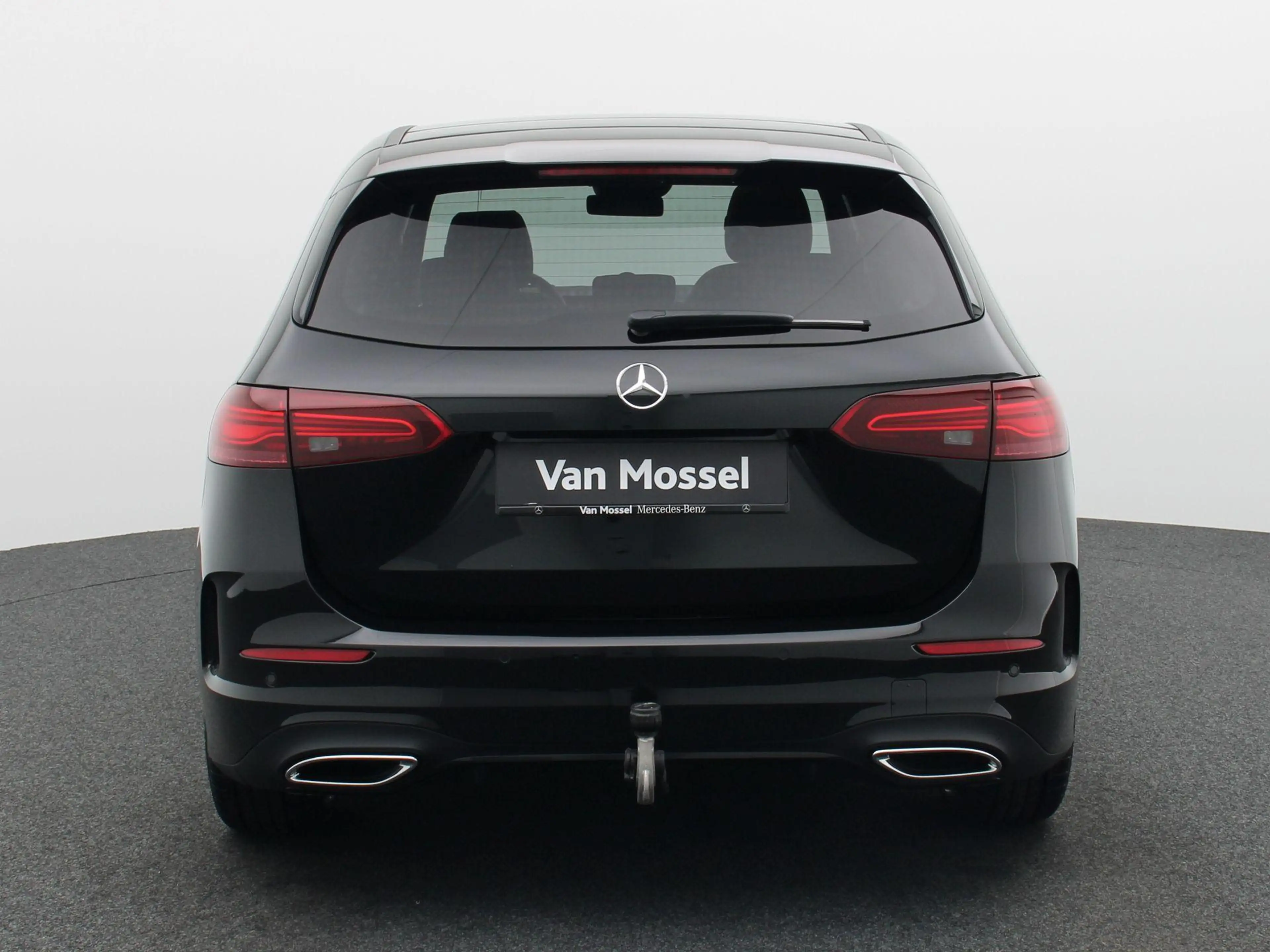Mercedes-Benz B 220 4MATIC AMG Line + PREMIUM PLUS PACK + CARPLAY + PA — photo 5