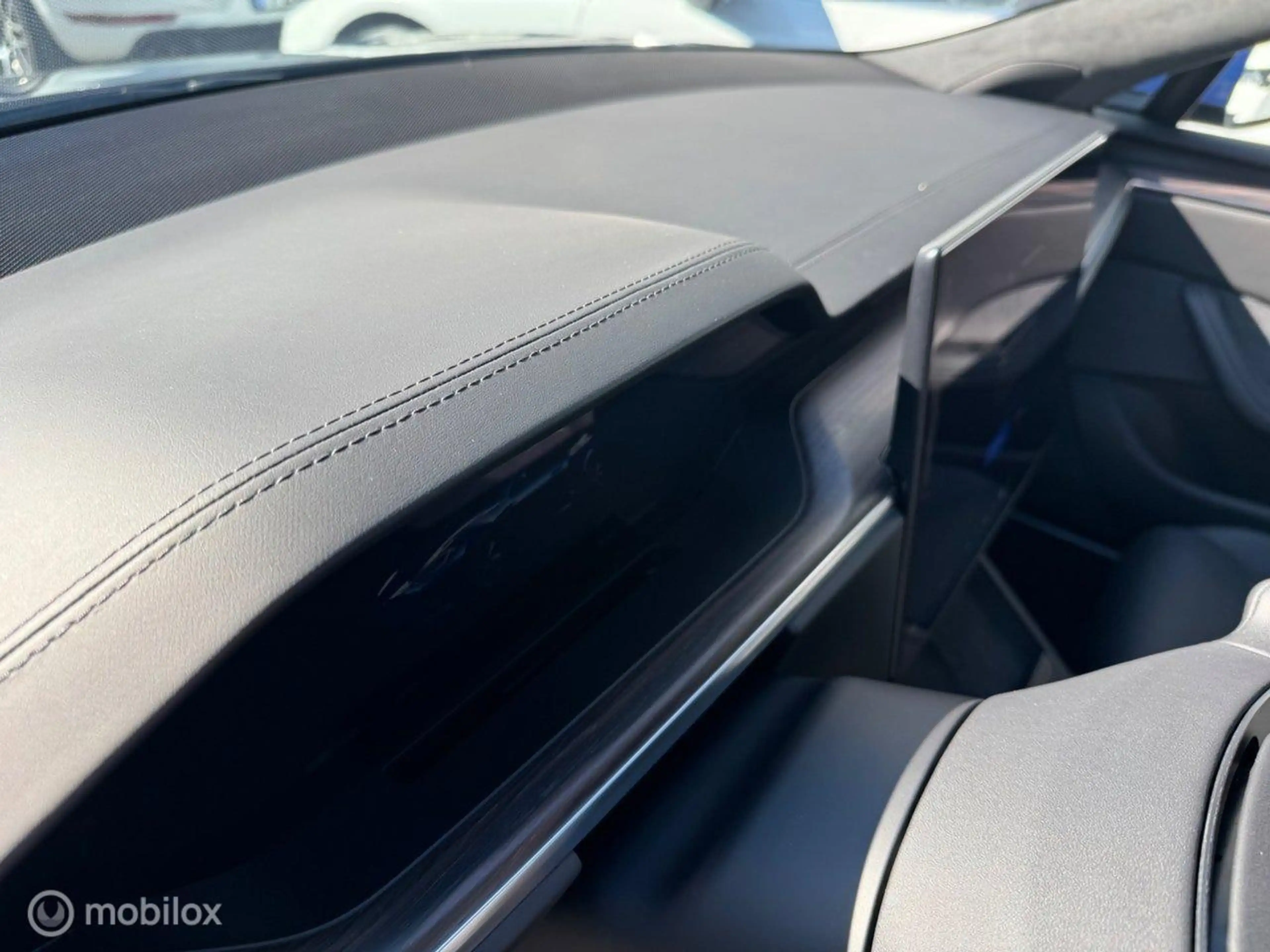 Tesla Model S Long Range HW4, 670pk, HW4, Yoke — photo 23
