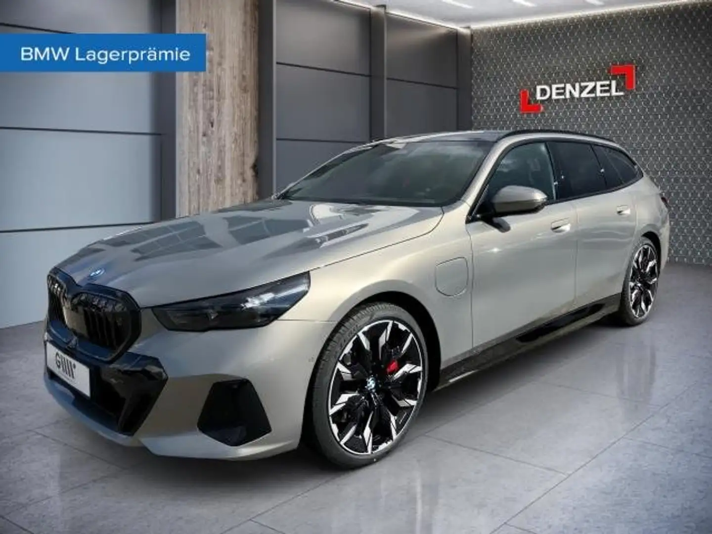 BMW 550 e xDrive Touring Grau - 1