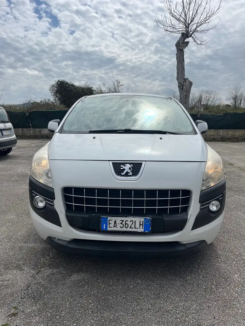 Peugeot 3008 1.6 hdi 16v Business robot fap Bianco - 1