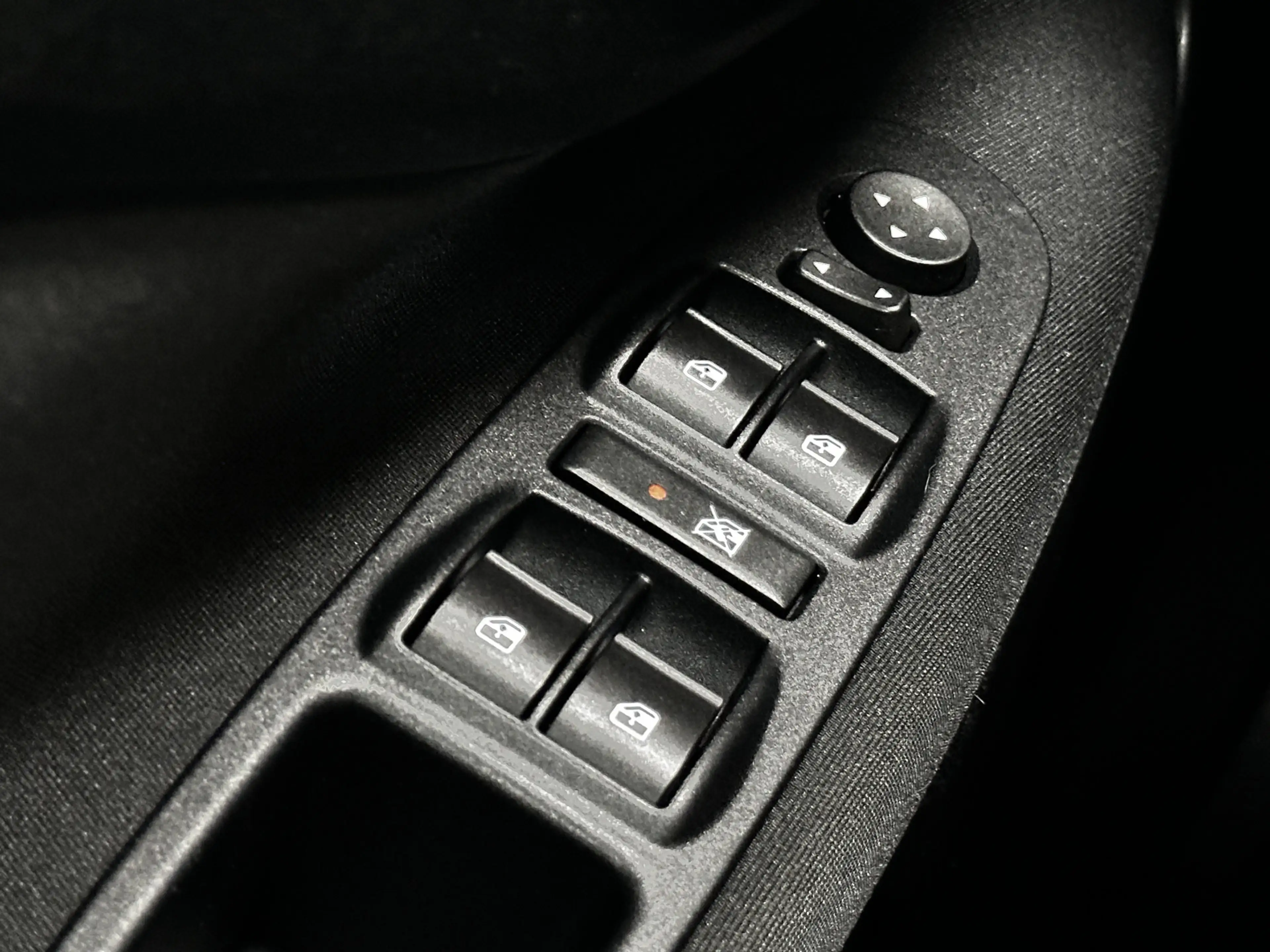 Fiat Punto Evo 0.9 TwinAir Sempre/ 5-Drs/ 16'' LMV/ Navi/ Clima/ — photo 15