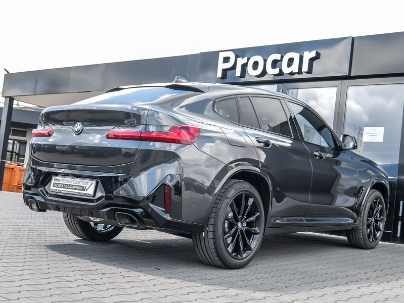 BMW X4 xDrive30d M Sport PANO ACC AHK RFK NAVI LED — photo 2