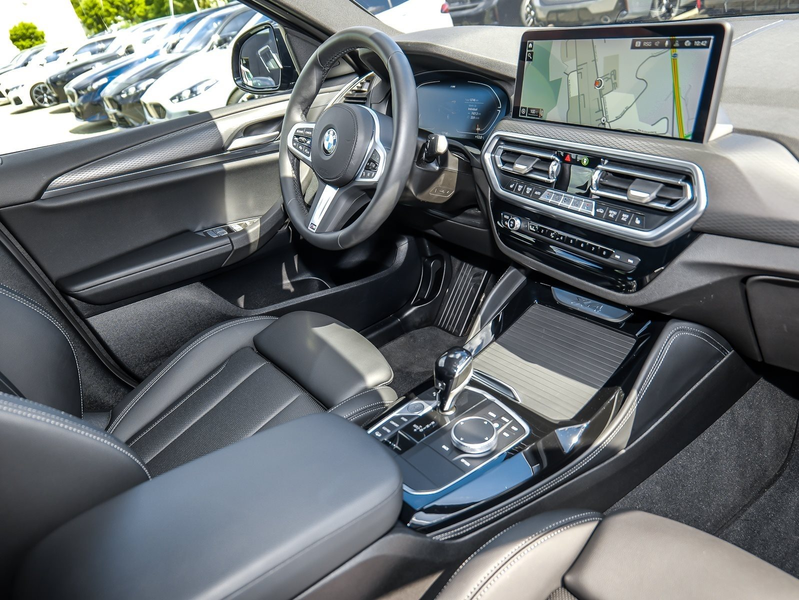 BMW X4 xDrive30d M Sport PANO ACC AHK RFK NAVI LED — photo 15