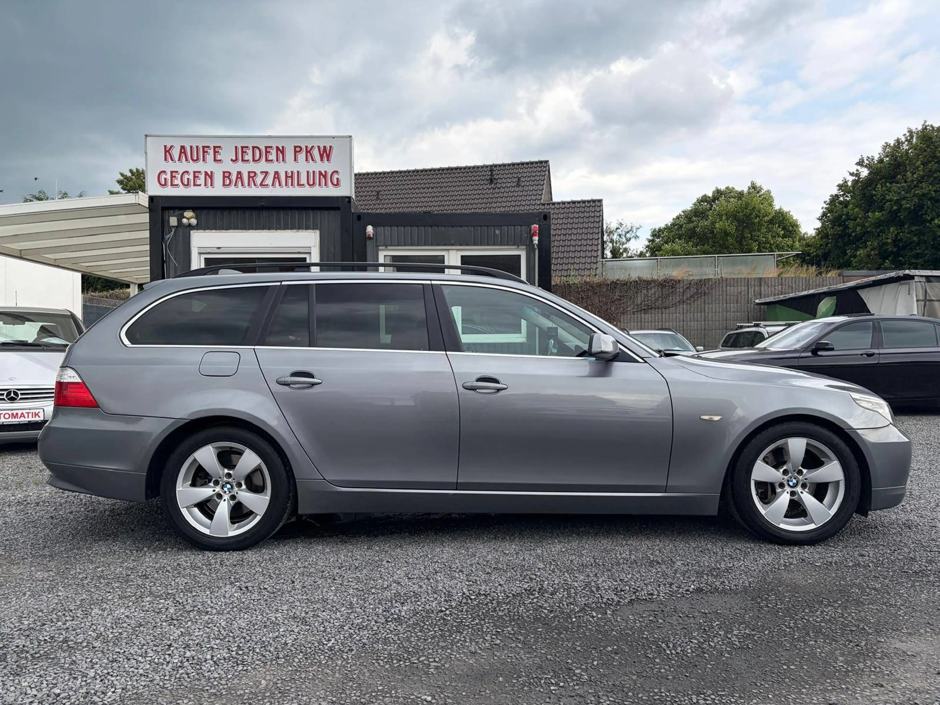 BMW 523 i E61 *TÜV/ASU NEU* — photo 8