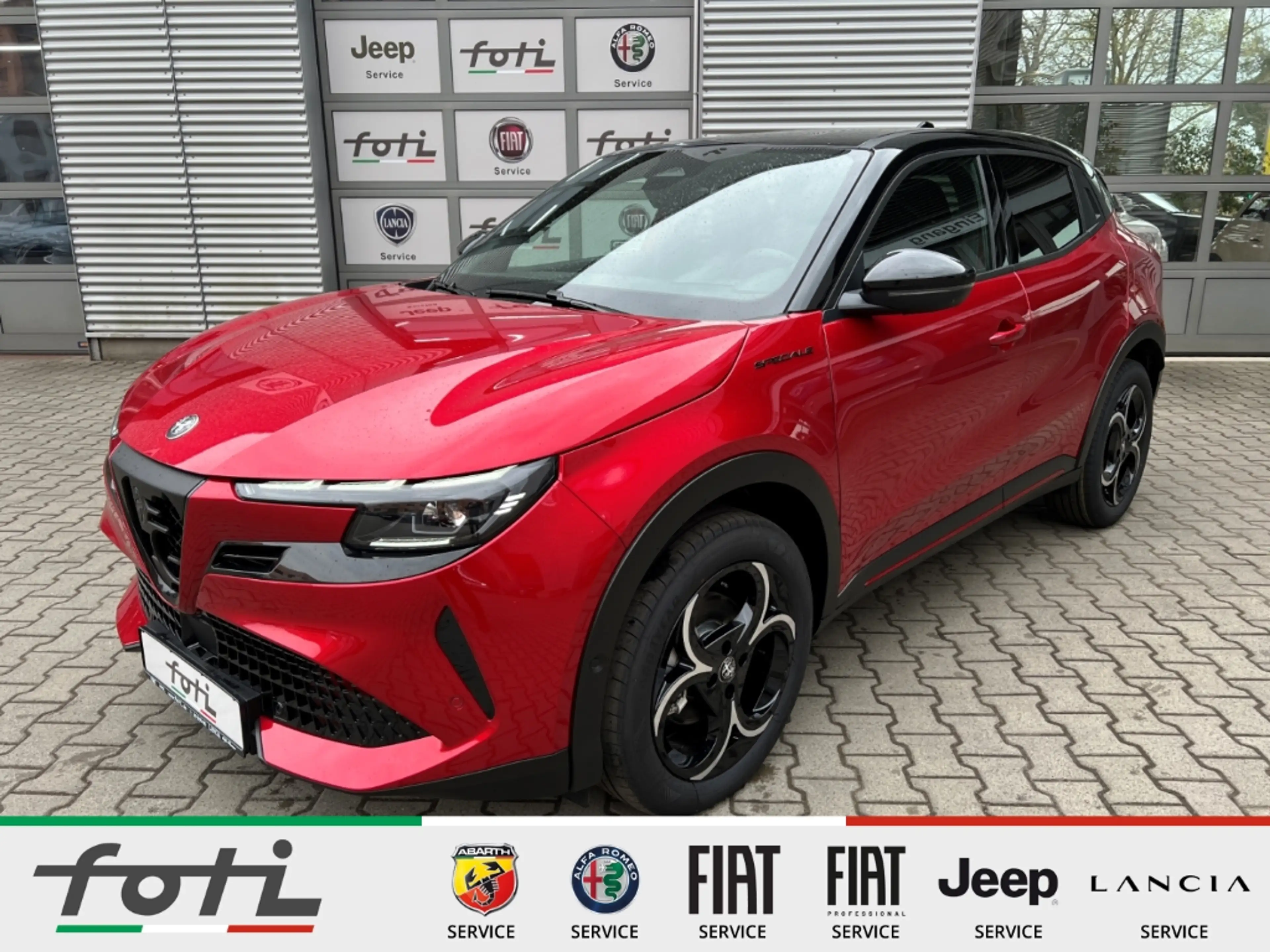 Alfa Romeo Junior Ibrida 1.2 145 PS Automatik LED Kamera — photo 2