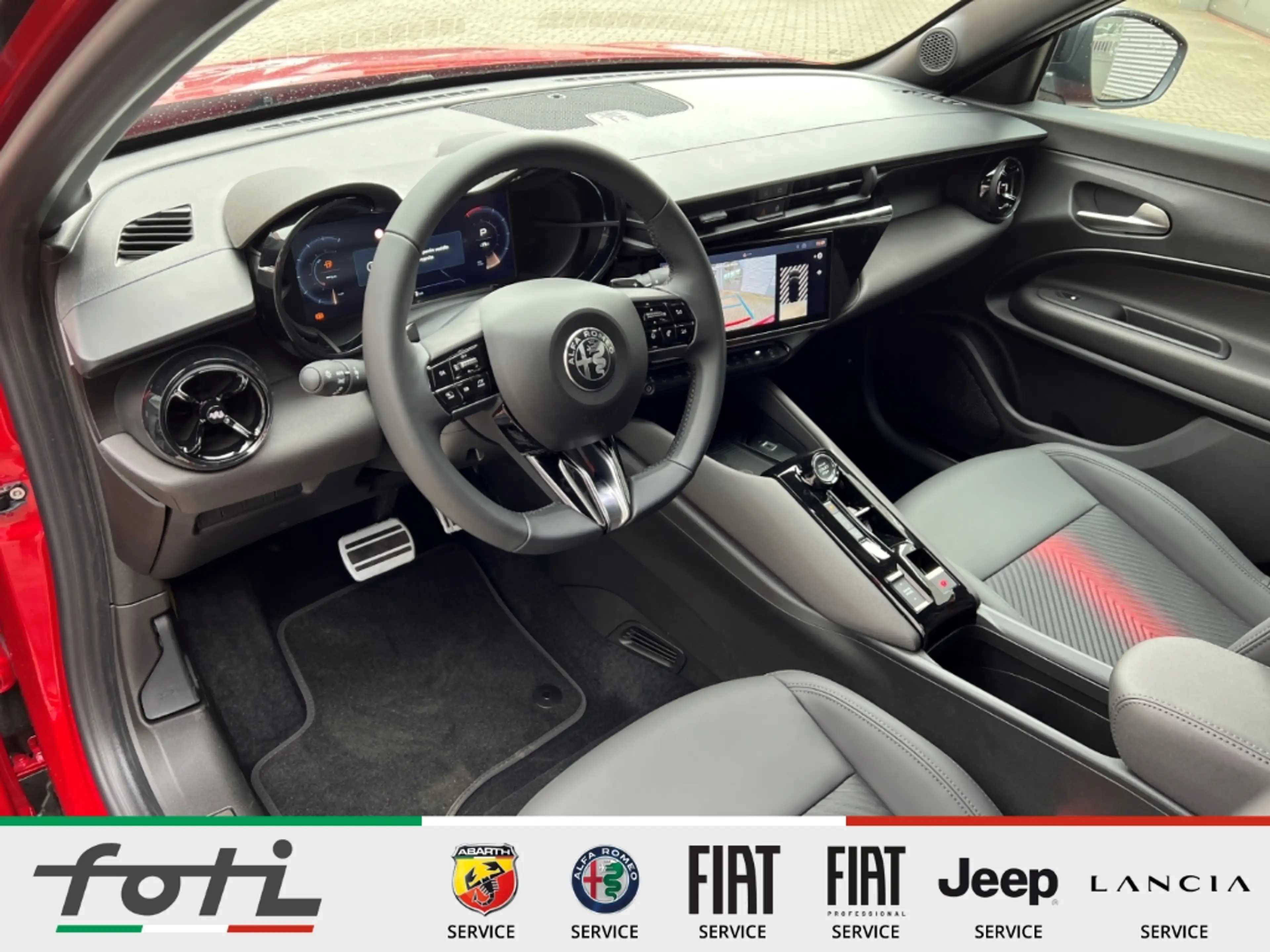 Alfa Romeo Junior Ibrida 1.2 145 PS Automatik LED Kamera — photo 11