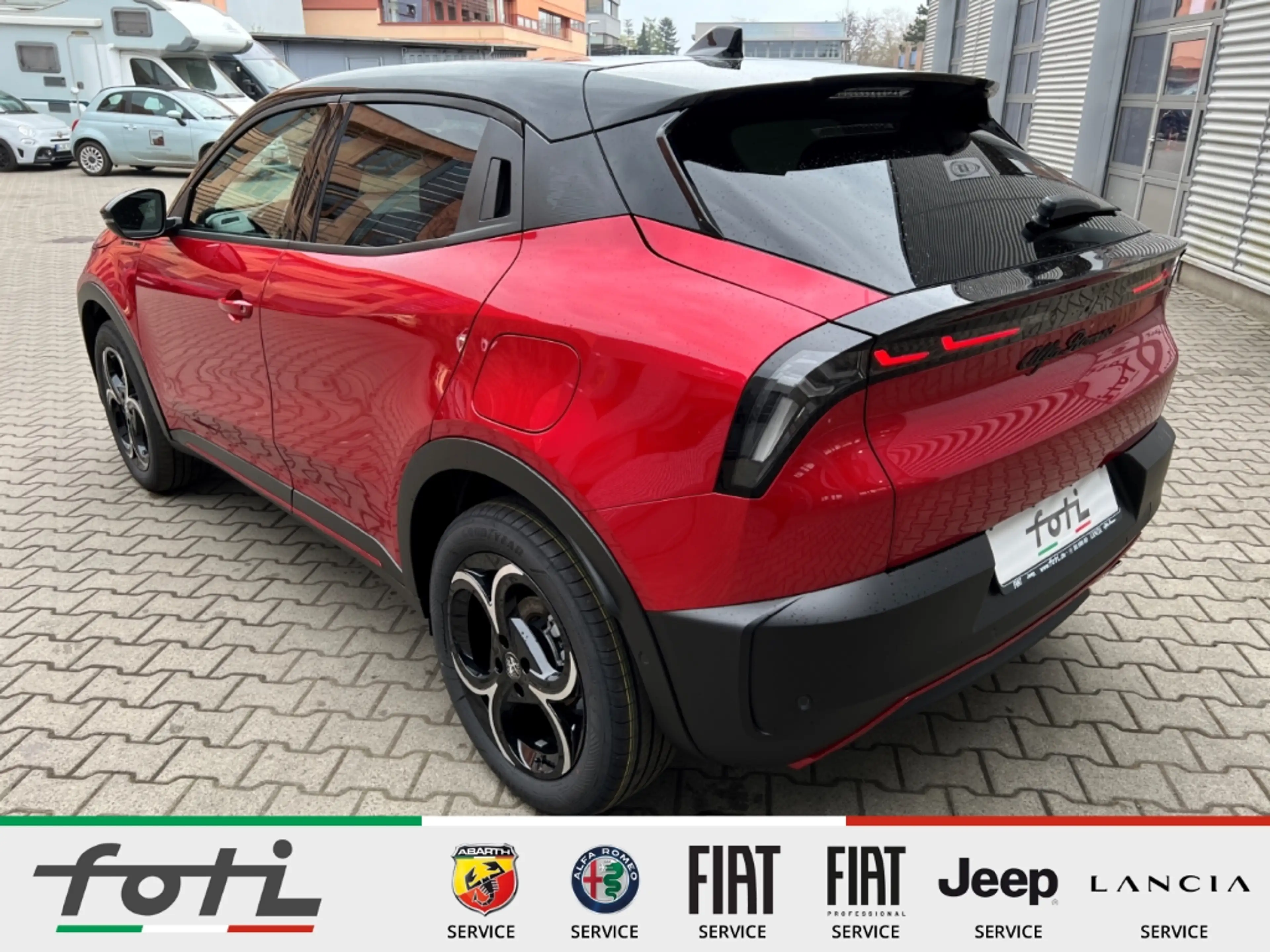 Alfa Romeo Junior Ibrida 1.2 145 PS Automatik LED Kamera — photo 6