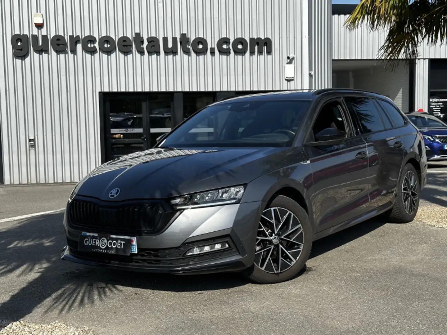 Skoda Octavia 2.0 TDI 150CH SPORTLINE DSG7 Gris - 2