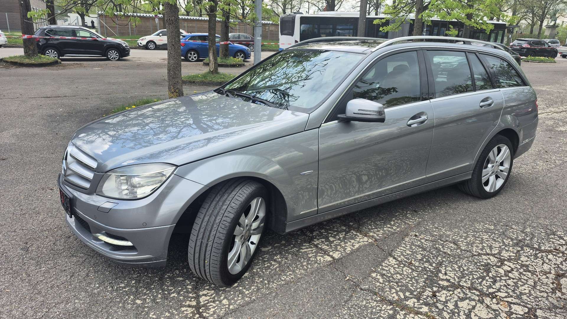 Second hand Mercedes Benz C-Class 