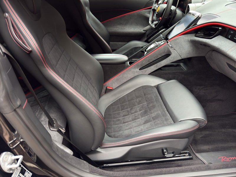 Ferrari Roma 3.9 T V8 DCT *2.Hand*Carbon-Paket* — photo 11