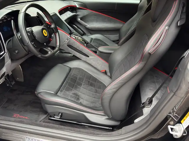 Ferrari Roma view 9