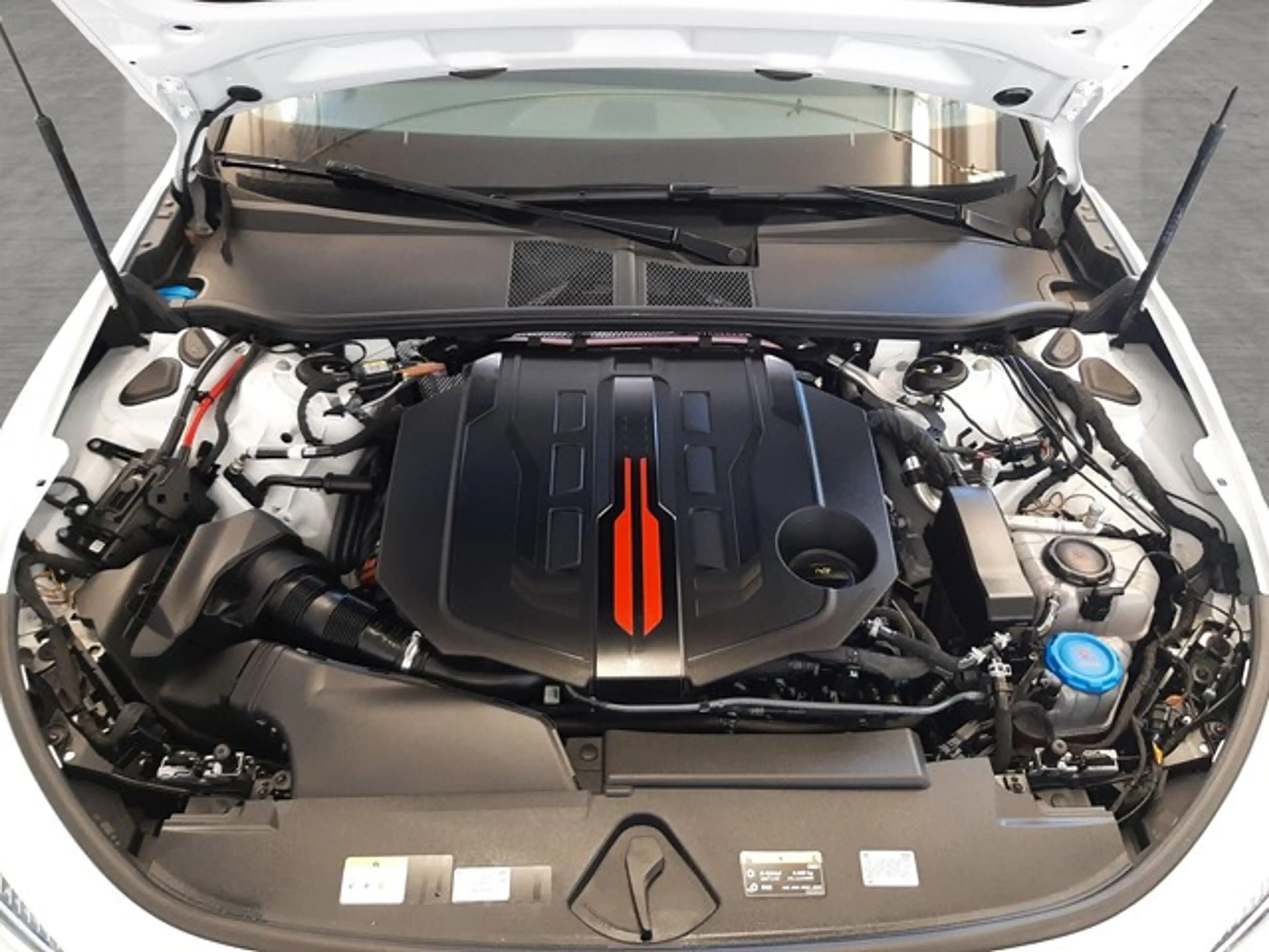 Audi S5 Avant TFSI TechPro StdHz Leder Pano Matrix — photo 15