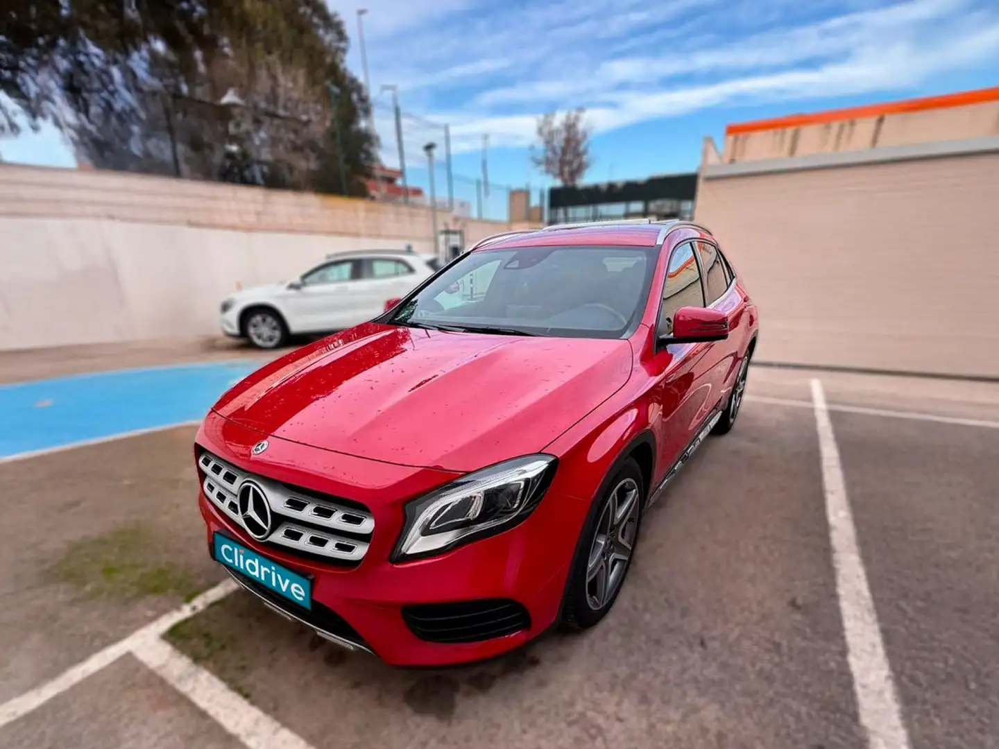 Mercedes-Benz GLA 220 d Červená - 2