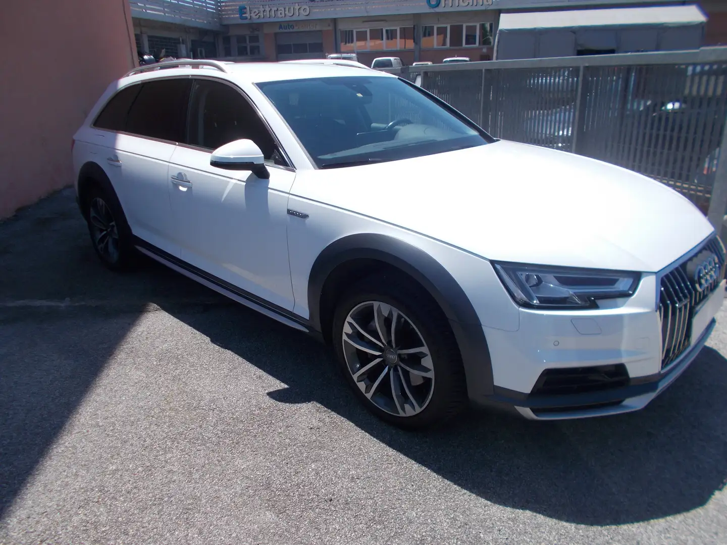 Audi A4 allroad Quattro 2.0 tdi Business Evol. 190cv s-tronic Bianco - 2