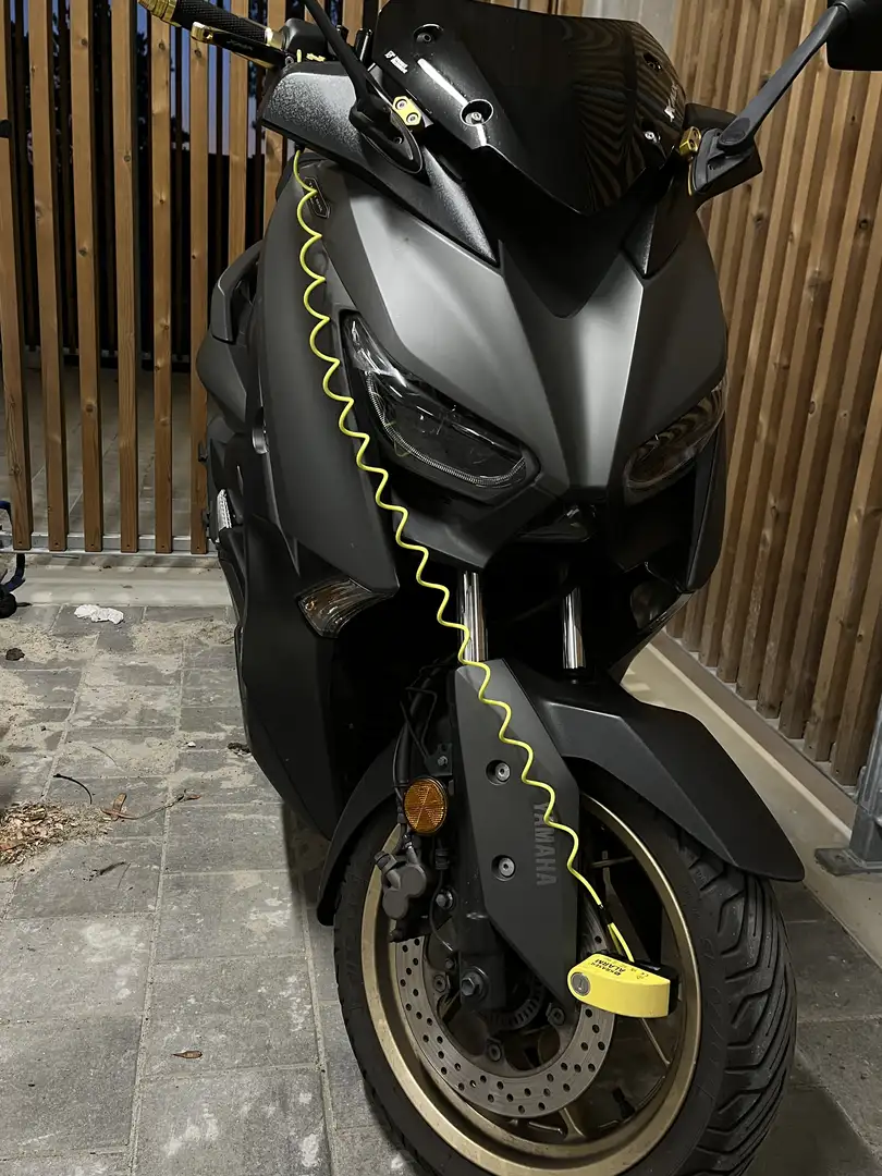 Yamaha X-Max 125 Tech Max - 2