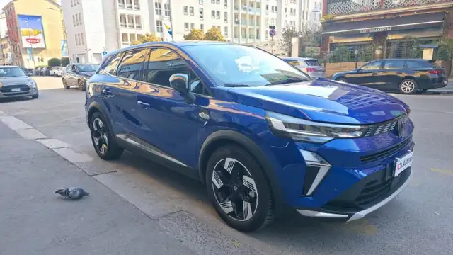 Renault Symbioz view 3