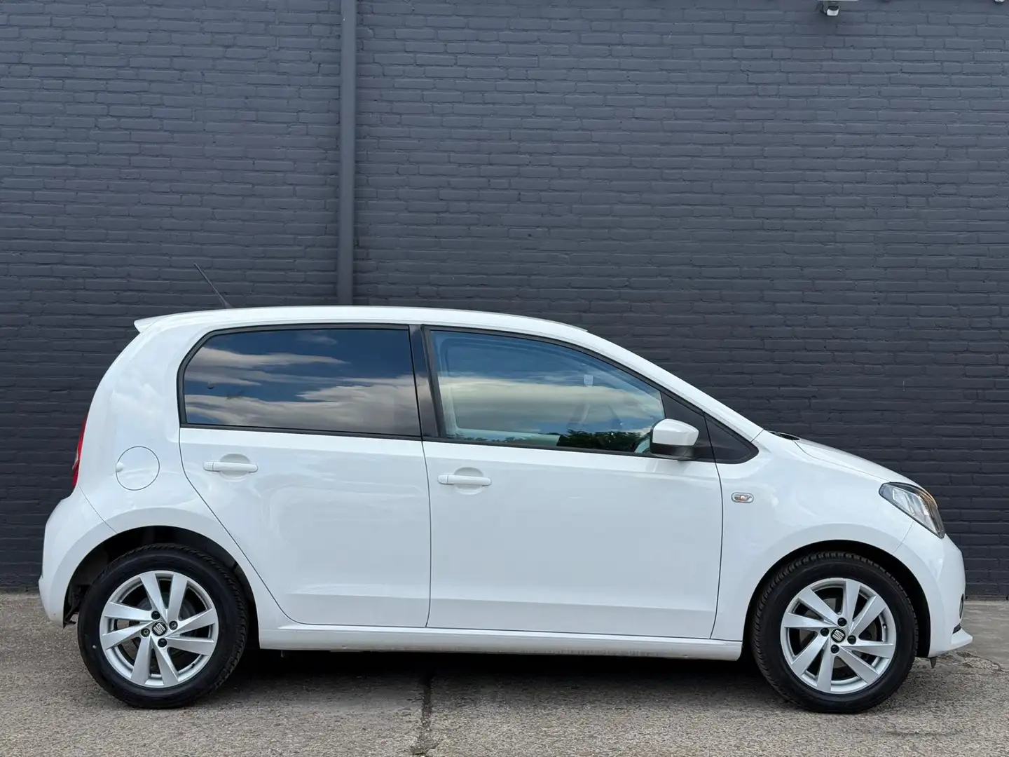 SEAT Mii 1.0 Sport Connect AIRCO | CRUISE | PDC | NWE APK Wit - 2