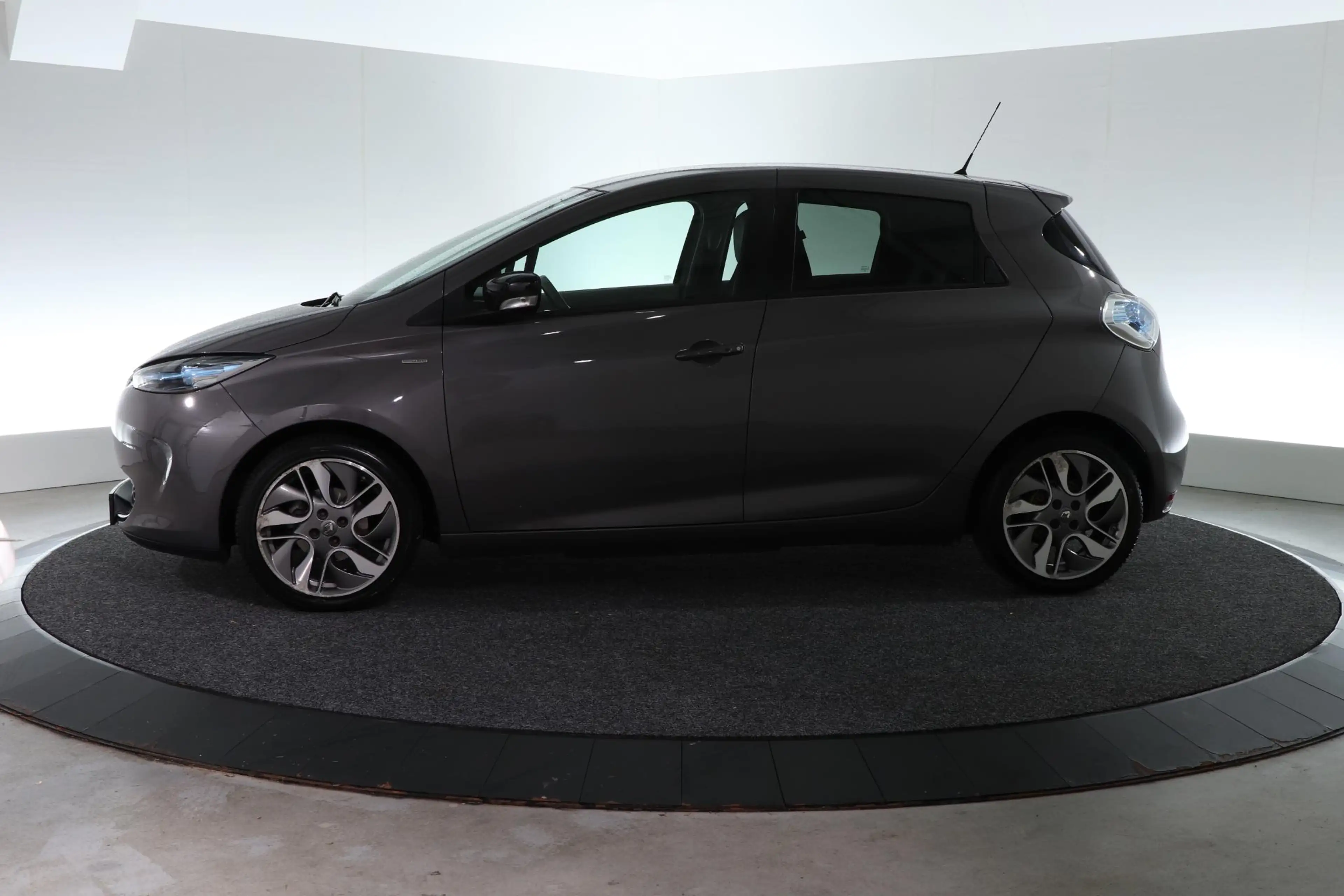 Renault ZOE R90 Bose 41 kWh | EIGEN ACCU | SOH 87% | — photo 10