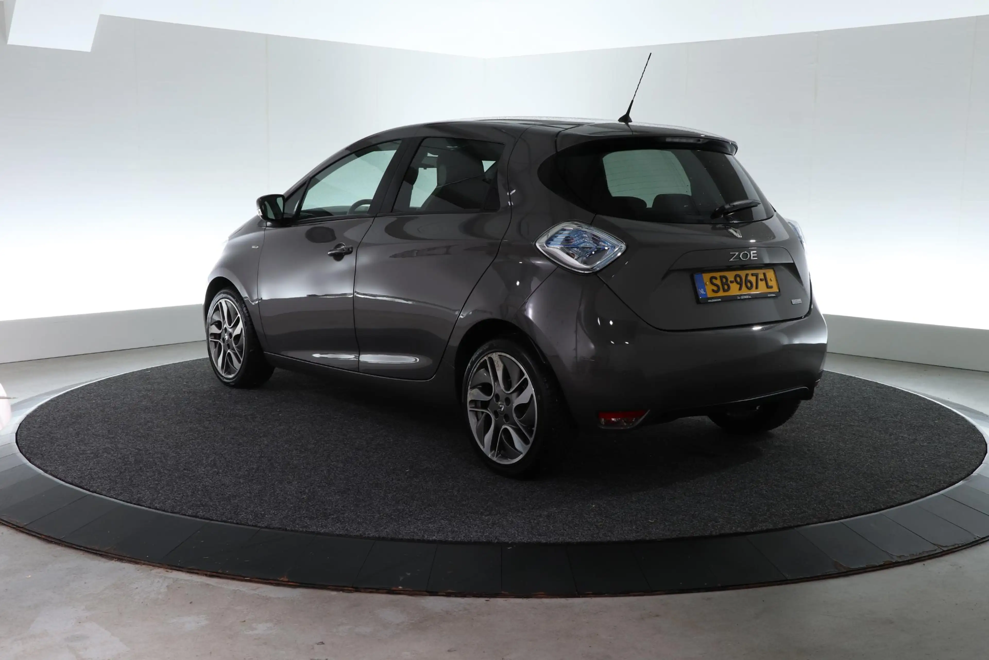 Renault ZOE R90 Bose 41 kWh | EIGEN ACCU | SOH 87% | — photo 9