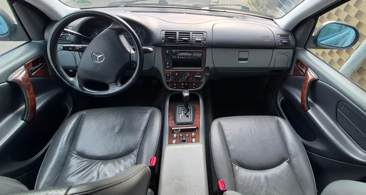 Mercedes-Benz ML 320 Vollleder + Sitzh. 2.Hand AHK Tüv neu, foto 8