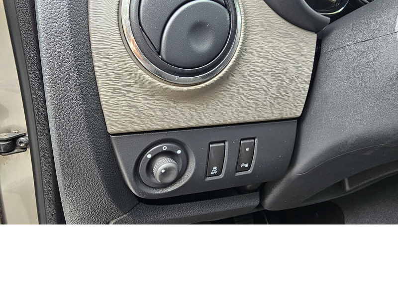 Dacia Lodgy 7 Sitze+ Klima + Insp TÜV+ Zahnr. NEU + — photo 11