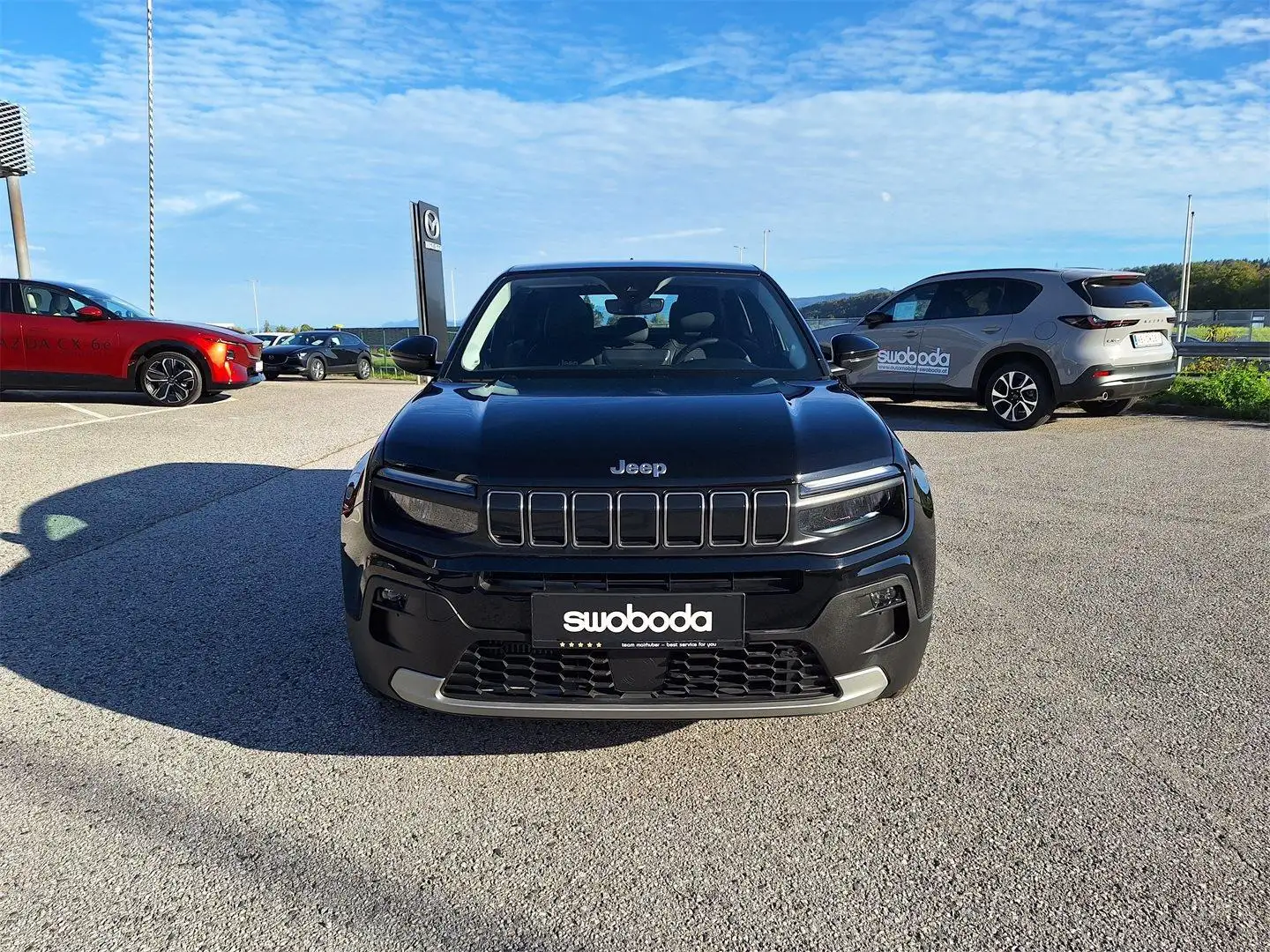 Jeep Avenger 1.2 GSE T3 Altitude Schwarz - 2