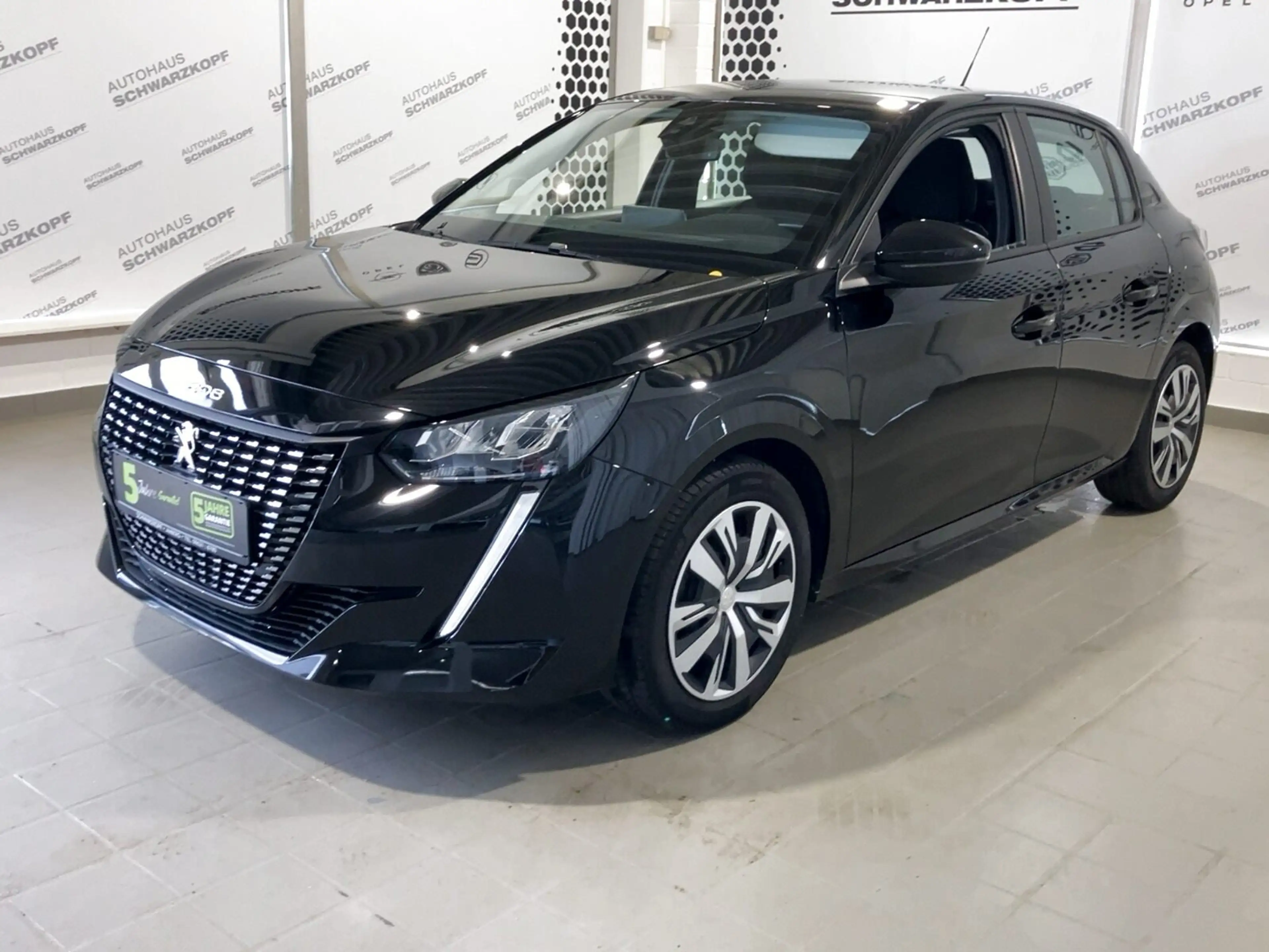 Peugeot 208 1.2 PureTech 75 Active LED SHZ KeyLess SpurH — photo 2