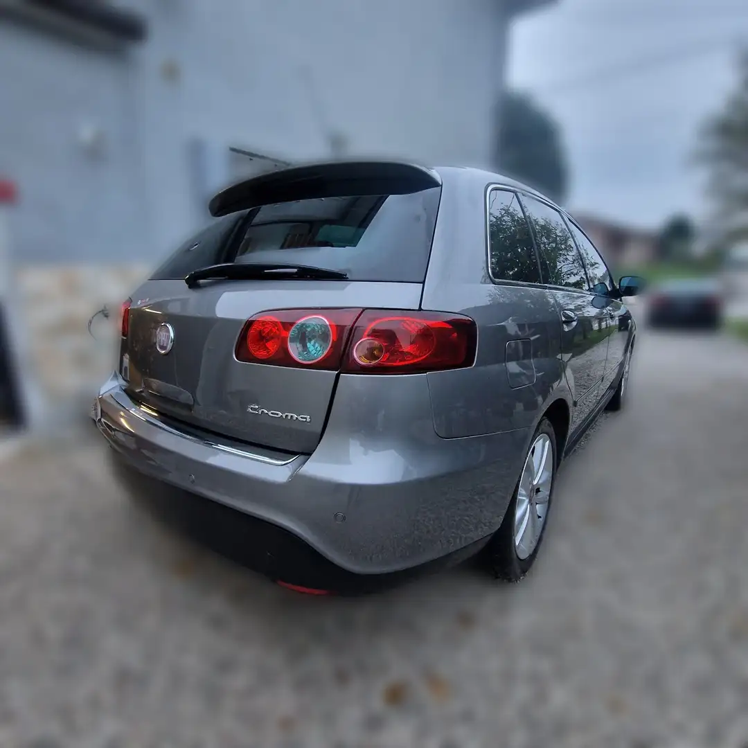 Fiat Croma 1.9 mjt 16v Emotion 150cv - 2