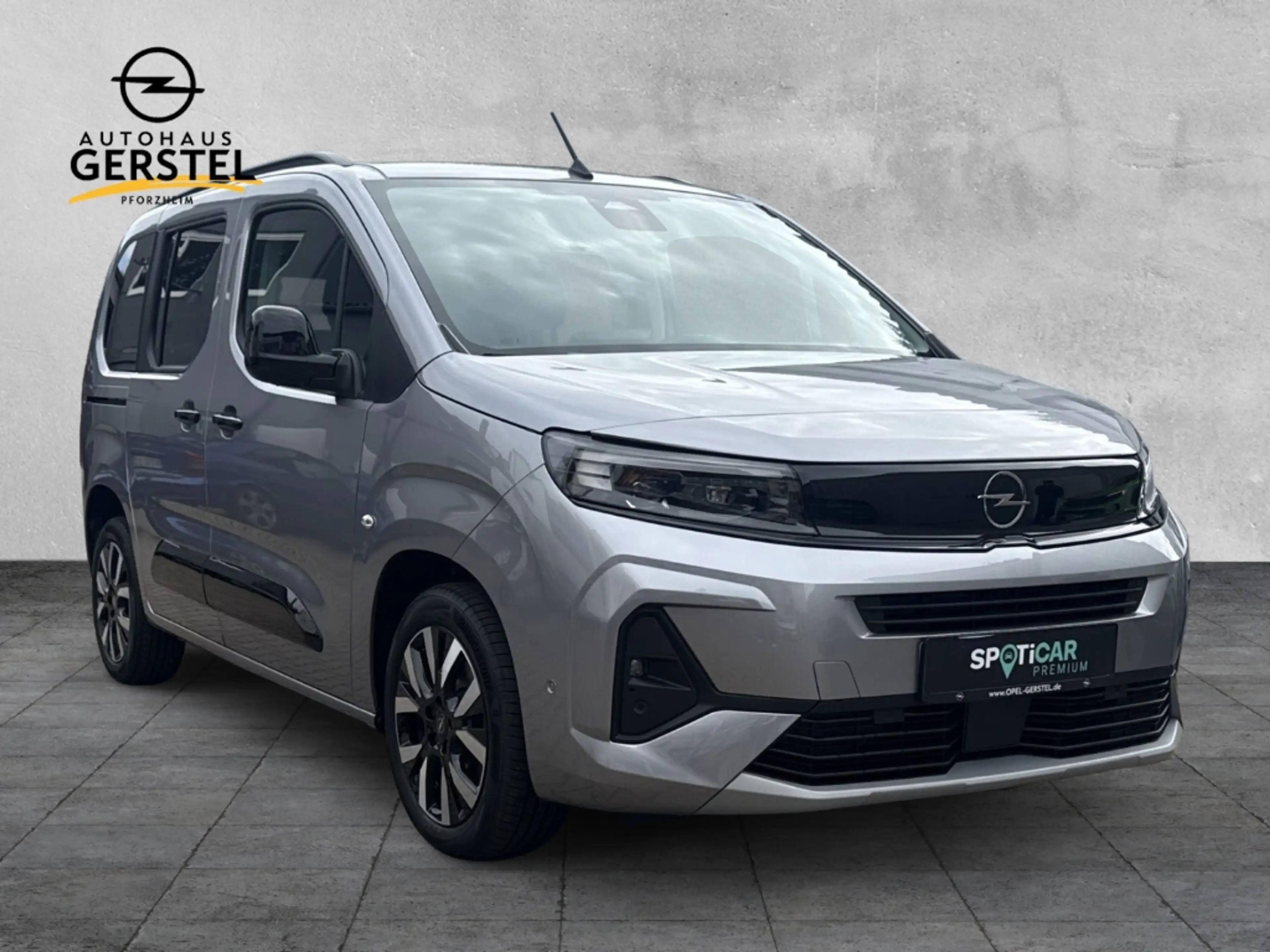 Opel Combo Life E GS — photo 3
