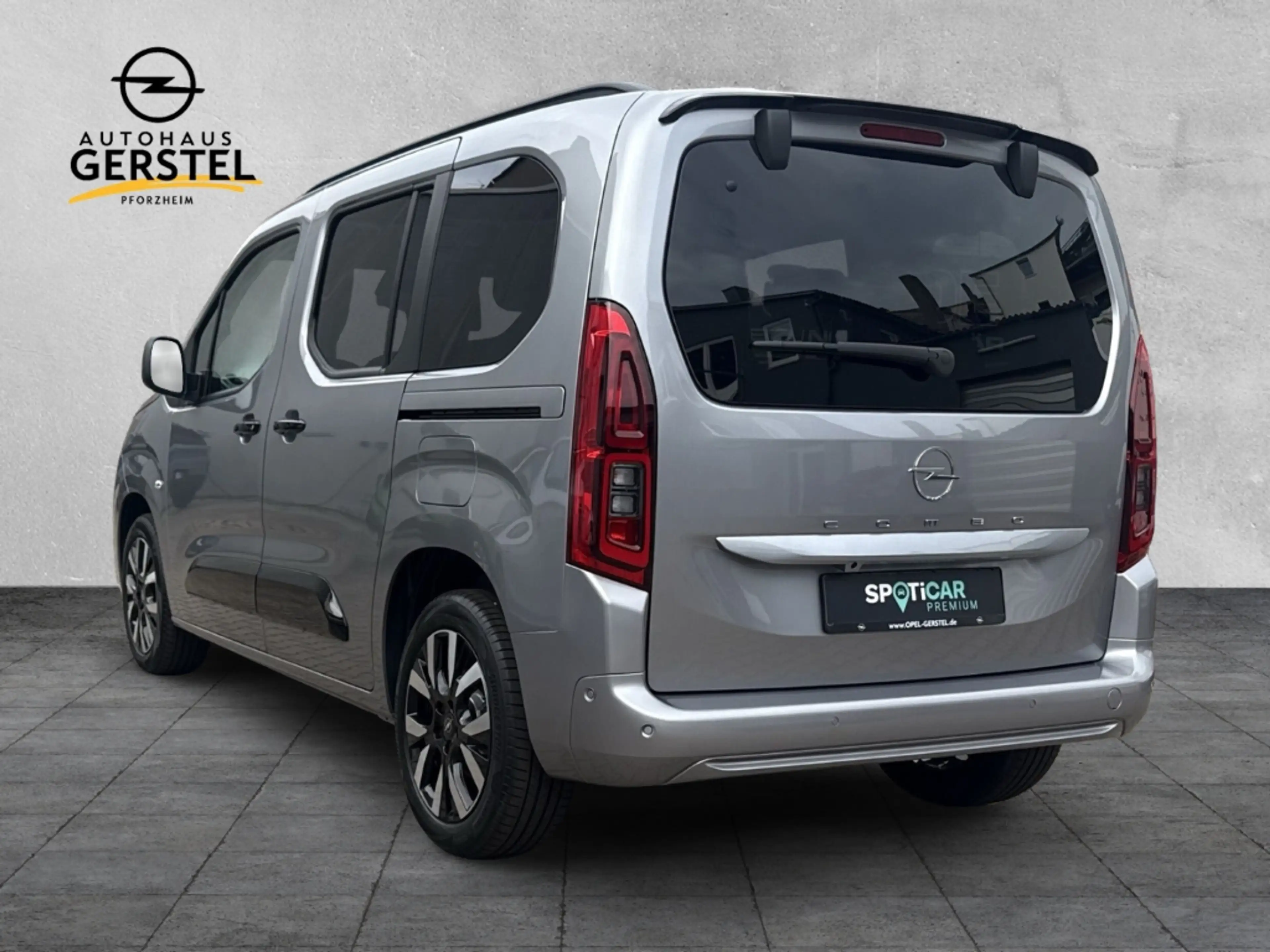 Opel Combo Life E GS — photo 7