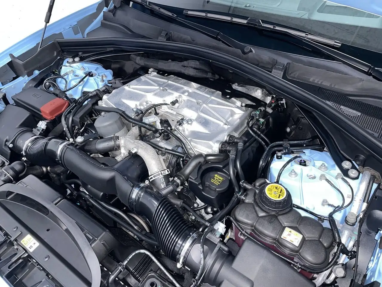Jaguar F-Pace снимка Jaguar F-Pace