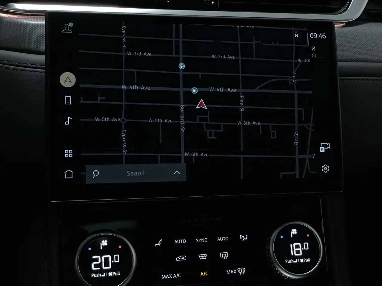 Jaguar F-Pace снимка Jaguar F-Pace