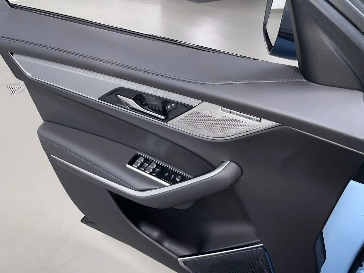 Jaguar F-Pace снимка Jaguar F-Pace